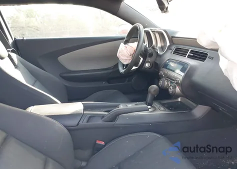 2011 Chevrolet Camaro 2Ls from USA, damaged, VIN 2G1FA1ED1B9214389